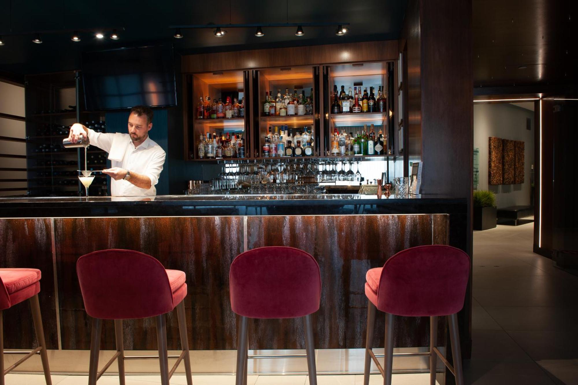 Matrix Hotel Edmonton Eksteriør bilde